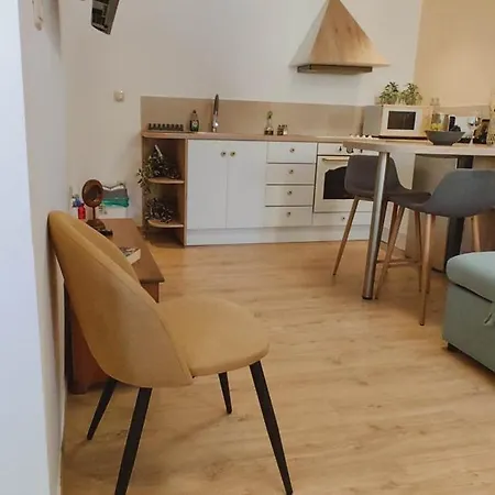 Theotoki Attic Apartamento *